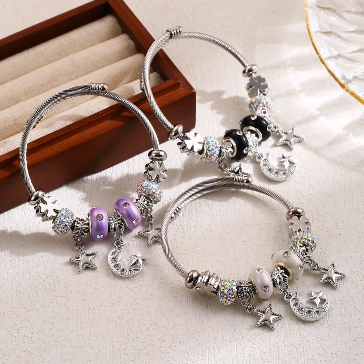 women's bracelets crystal-studded bangle -Wholesale Elegant Cute Pentagram Moon Stainless Steel Alloy Beaded Inlay Rhinestones Bangle