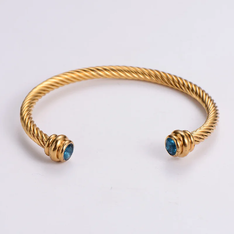 Gold [Blue Diamond Bracelet]]